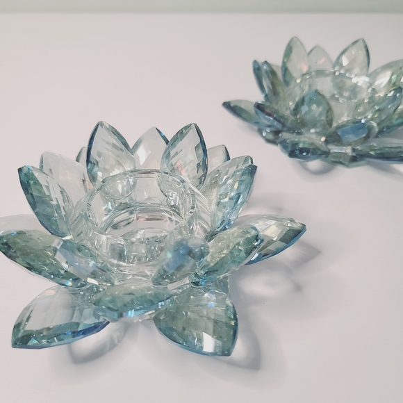 Swarovski Cut Crystal Aqua Lotus Candle Holders -Set of Two - Picture 2 of 2